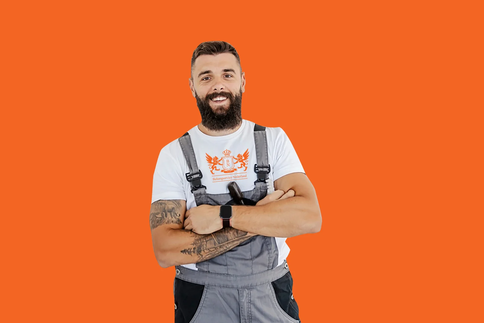 Dit is Jan onze renovlies behanger in Ede die bekend staat om zijn strakke werk.